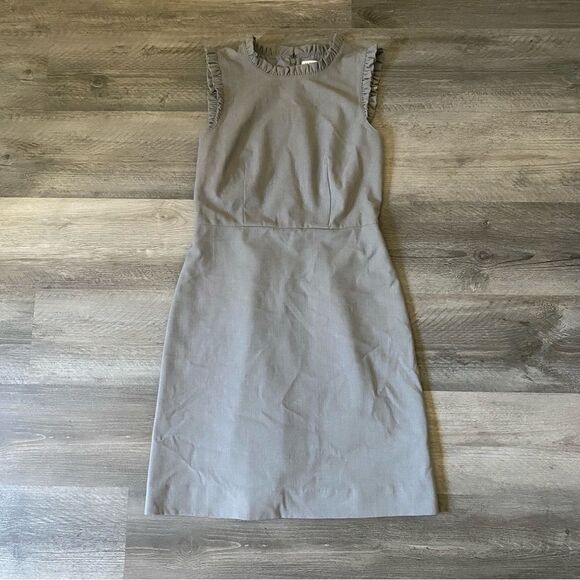J. Crew Ruffle Dress Grey Preppy Minimalist 4 Feminine - Picture 2 of 12